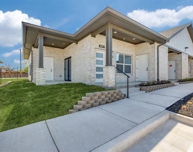 820 W Mcleroy Boulevard - Photo Thumbnail 13