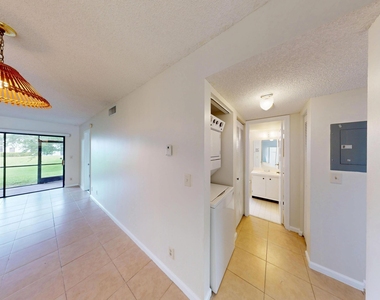 321 Olivewood Terrace - Photo Thumbnail 7