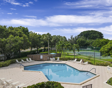 321 Olivewood Terrace - Photo Thumbnail 19