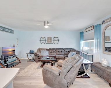 89 Flanders Way - Photo Thumbnail 8