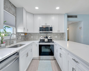 89 Flanders Way - Photo Thumbnail 5