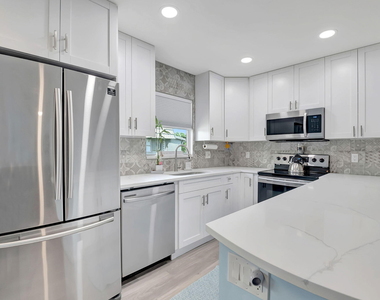 89 Flanders Way - Photo Thumbnail 2