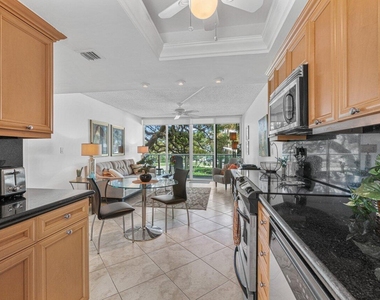333 Ne 21st Avenue - Photo Thumbnail 3