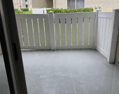 18860 Nw 57th Avenue - Photo Thumbnail 11