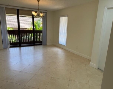 9256 Sabal Ridge Circle - Photo Thumbnail 2