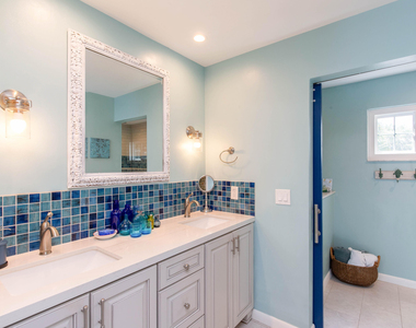 1734 Harborside Circle - Photo Thumbnail 14