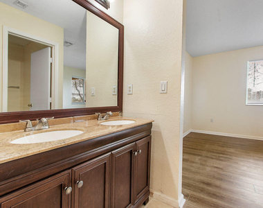 8460 Nw 40th Street - Photo Thumbnail 18