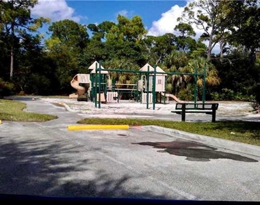 8460 Nw 40th Street - Photo Thumbnail 27