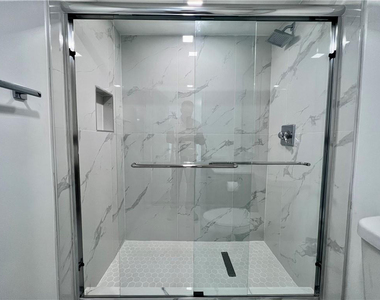 110 Sw 12 Street - Photo Thumbnail 6