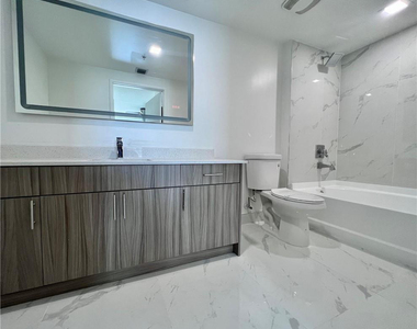 110 Sw 12 Street - Photo Thumbnail 9