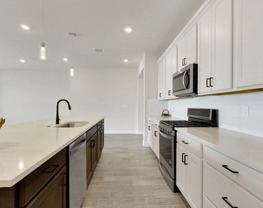 10306 Sw Green Turtle Lane - Photo Thumbnail 5