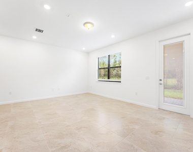 4333 Efendi Drive - Photo Thumbnail 15