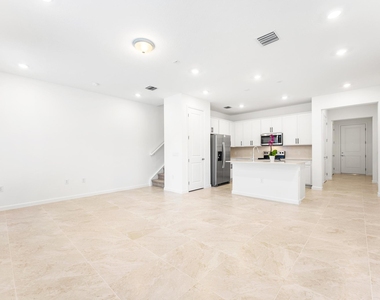 4333 Efendi Drive - Photo Thumbnail 12