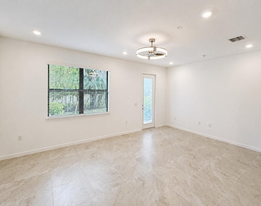 4333 Efendi Drive - Photo Thumbnail 52