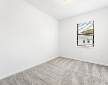 4333 Efendi Drive - Photo Thumbnail 33