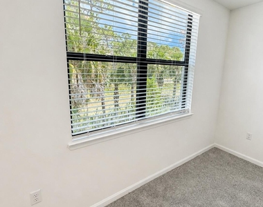 4333 Efendi Drive - Photo Thumbnail 51
