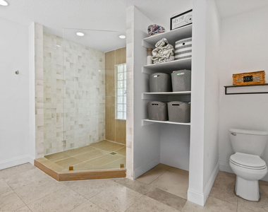 8110 W Lake Drive - Photo Thumbnail 35