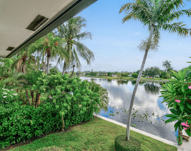 8110 W Lake Drive - Photo Thumbnail 40