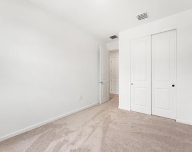 4315 Efendi Drive - Photo Thumbnail 31
