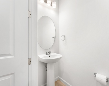 4315 Efendi Drive - Photo Thumbnail 14