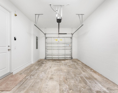 4315 Efendi Drive - Photo Thumbnail 39