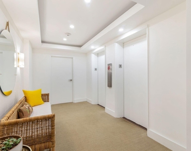 170 N Ocean Boulevard - Photo Thumbnail 5