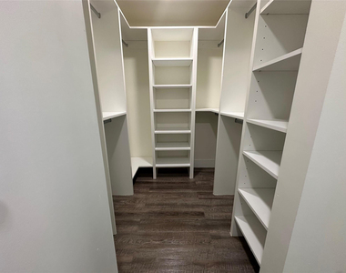 110 Sw 12th Street - Photo Thumbnail 7