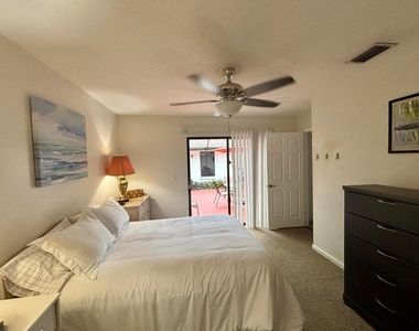 1289 Periwinkle Place - Photo Thumbnail 16