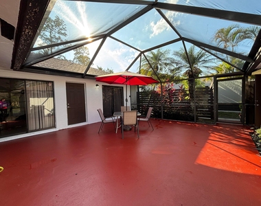 1289 Periwinkle Place - Photo Thumbnail 5