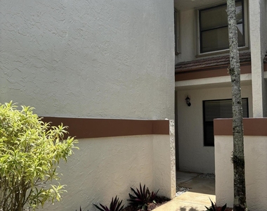 12692 Shoreline Drive - Photo Thumbnail 2