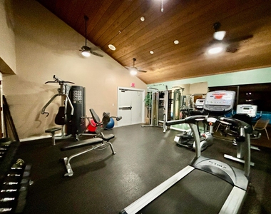 12692 Shoreline Drive - Photo Thumbnail 31