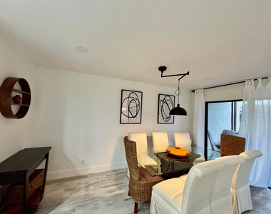 12692 Shoreline Drive - Photo Thumbnail 12