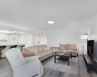 955 Egret Circle - Photo Thumbnail 11