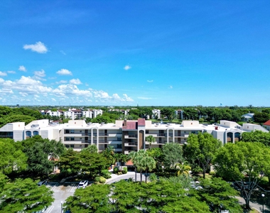 955 Egret Circle - Photo Thumbnail 29