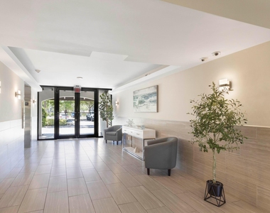 955 Egret Circle - Photo Thumbnail 32