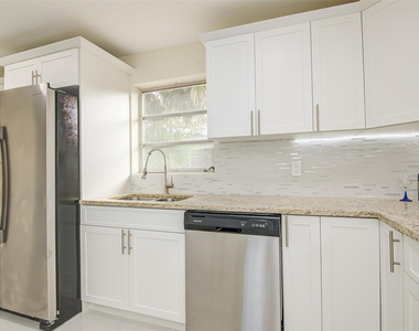 3105 18th Street - Photo Thumbnail 14