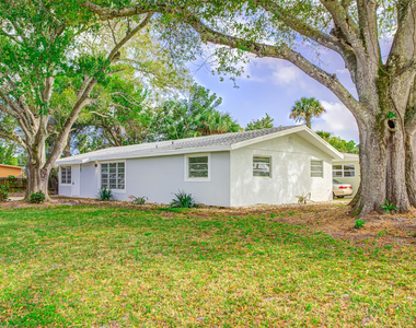 3105 18th Street - Photo Thumbnail 3