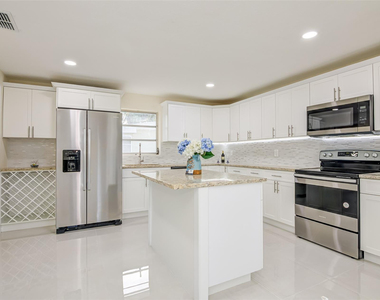 3105 18th Street - Photo Thumbnail 11