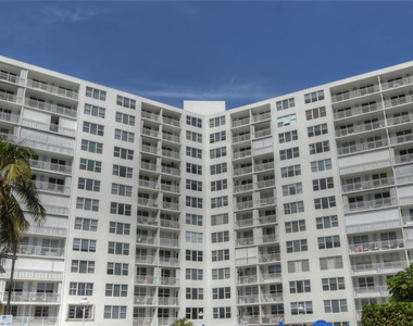 201 N Ocean Boulevard - Photo Thumbnail 20