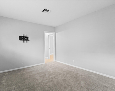 5281 Sw 4th Court - Photo Thumbnail 28
