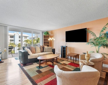 800 Se 20th Avenue - Photo Thumbnail 9