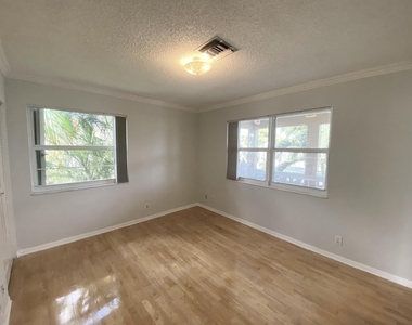 2480 Juniper Drive - Photo Thumbnail 13