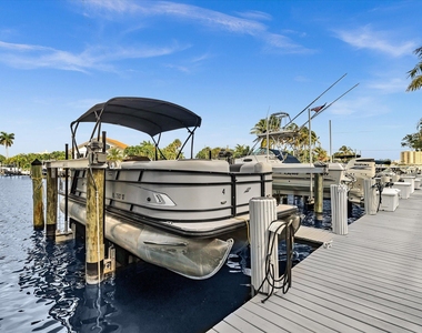 1421 S Ocean Boulevard - Photo Thumbnail 39