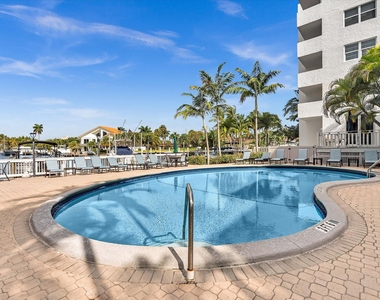 1421 S Ocean Boulevard - Photo Thumbnail 34