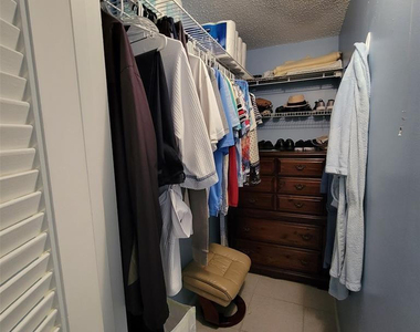 351 Markham P - Photo Thumbnail 15