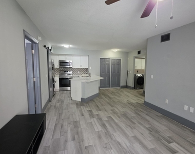 4211 San Marino Boulevard - Photo Thumbnail 37