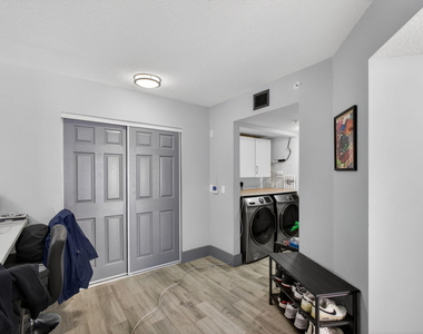 4211 San Marino Boulevard - Photo Thumbnail 6