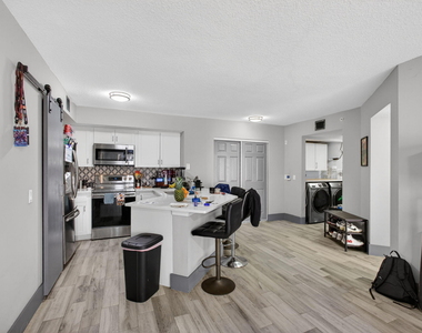 4211 San Marino Boulevard - Photo Thumbnail 40
