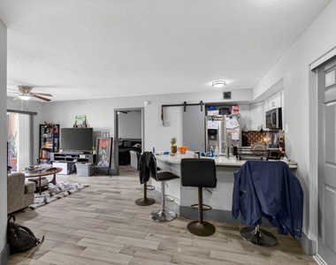 4211 San Marino Boulevard - Photo Thumbnail 32