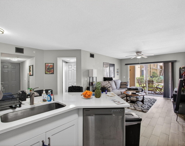 4211 San Marino Boulevard - Photo Thumbnail 4